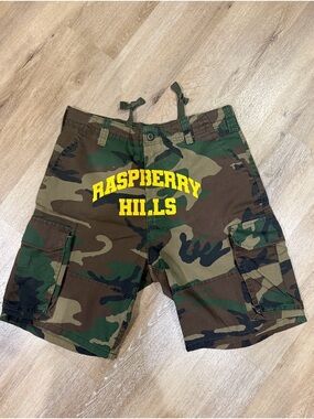 Men's Camouflage Cargo Shorts - Green Camo